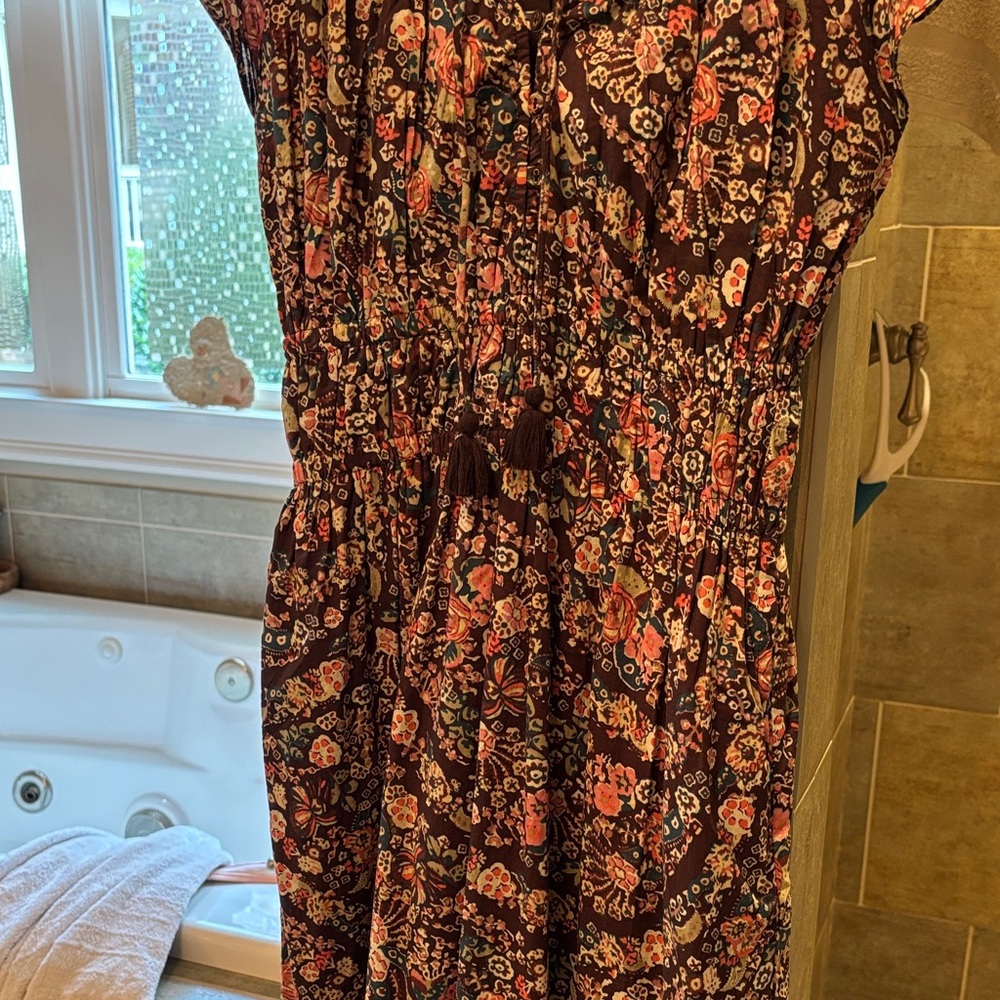 Cleobella Brown Floral Midi Dress with Ruffle Cap Sleeves - Picture 3 of 5